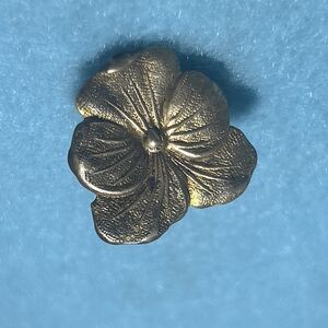 Antique Metal Pansy  Brooch Pendant C clasp 3/4 “
